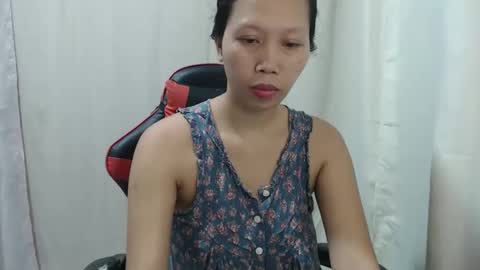 lovely_pinayxxx online show from May 16, 12:26 pm