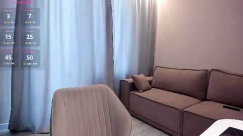 Snapshot of lovely_poppy chatting on June 26, 2:05 am Lolly online show from June 26, 2:05 am