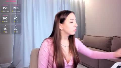 Snapshot of lovely_poppy chatting on July 4, 1:45 am Lolly online show from July 4, 1:45 am