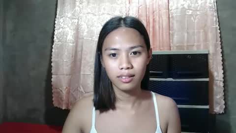 Snapshot of lovely_yvoneslutty chatting on September 30, 9:47 am lovely_yvoneslutty online show from September 30, 9:47 am