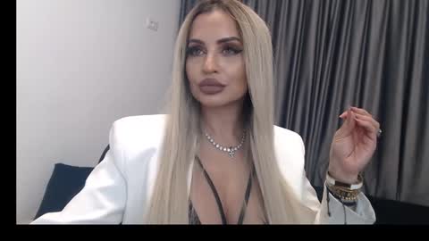 PrAllinXXXa online show from February 19, 2:33 am