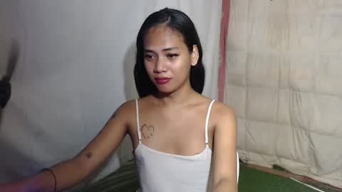 Snapshot of lovelycarmilla chatting on April 9, 12:54 pm Carnilla online show from April 9, 12:54 pm