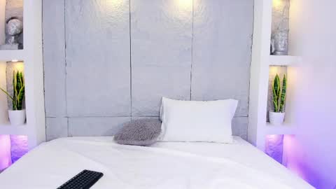 Snapshot of lovelyeyesx chatting on March 30, 5:03 pm Lovely online show from March 30, 5:03 pm