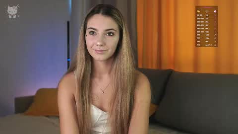 lovelygracee online show from May 2, 2:55 pm
