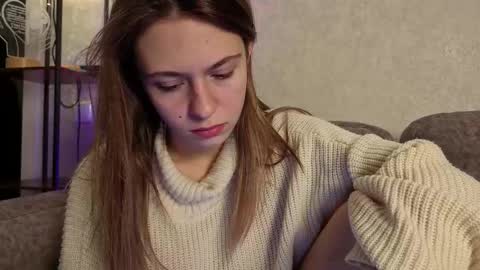 Kate only online show from November 24, 11:10 am