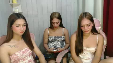 Snapshot of lovelykristelle chatting on October 13, 5:13 pm lovelykristelle online show from October 13, 5:13 pm