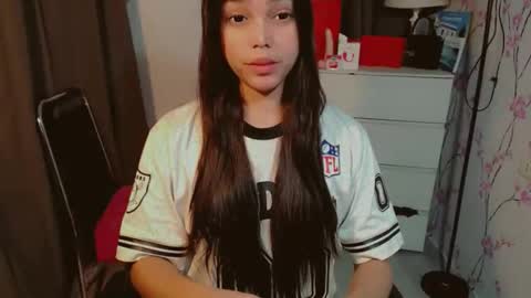 Cutie Laiza online show from February 4, 10:15 pm