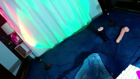 lovelymiss_shyna11 online show from December 17, 11:06 am