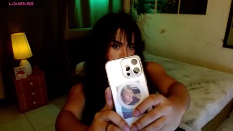 Snapshot of lovelynaomihill chatting on October 2, 11:39 am lovelynaomihill online show from October 2, 11:39 am