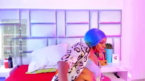 Snapshot of lovelynickyy chatting on September 12, 1:33 pm Nicky online show from September 12, 1:33 pm