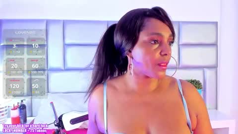 Snapshot of lovelynickyy chatting on September 24, 12:41 pm Nicky online show from September 24, 12:41 pm