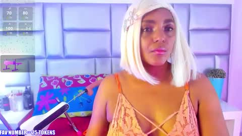 Nicky online show from November 13, 1:43 pm