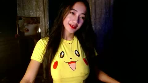 lovelypetite143 online show from February 18, 8:21 am