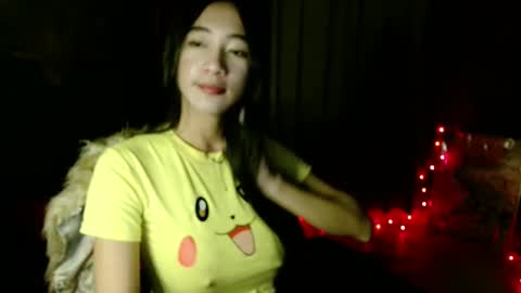 lovelypetite143 online show from February 21, 4:13 am