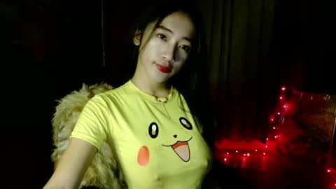 lovelypetite143 online show from February 24, 8:23 am