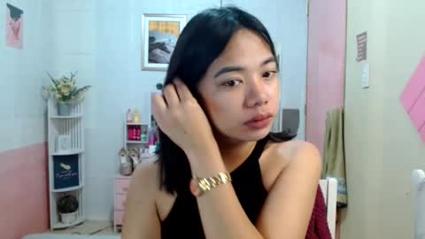 lovelypetitebigcock online show from February 6, 10:46 pm