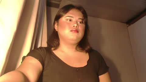 lovely online show from December 30, 2:40 pm