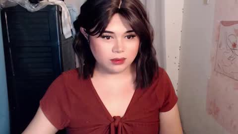 lovely online show from May 6, 1:47 am