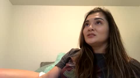 Snapshot of lovelyqueenaria chatting on October 24, 7:54 pm Queen Aria  online show from October 24, 7:54 pm