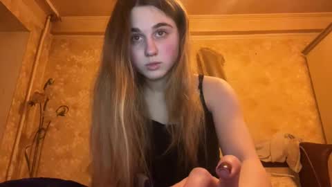 Snapshot of lovelysilk_63 chatting on January 10, 6:42 pm ELA online show from January 10, 6:42 pm