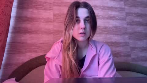 Snapshot of lovelysilk_63 chatting on February 10, 10:08 am ELA online show from February 10, 10:08 am