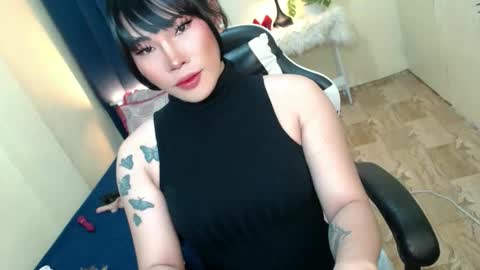 Snapshot of lovelysugar18 chatting on September 21, 2:51 pm STWEET LINA online show from September 21, 2:51 pm