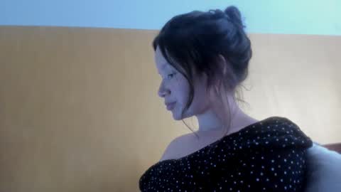 Snapshot of lovelyvictoria chatting on April 1, 3:09 pm Victoria online show from April 1, 3:09 pm