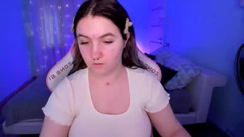 Julia  online show from February 24, 8:12 am