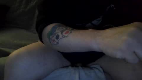 Snapshot of lovemachine2u chatting on March 27, 8:59 am lovemachine2u online show from March 27, 8:59 am