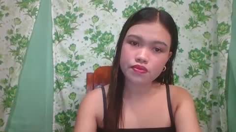 Snapshot of lovemae352295 chatting on January 6, 4:47 am lovemae352295 online show from January 6, 4:47 am