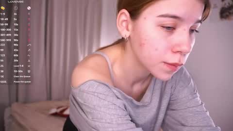 Snapshot of lovensina chatting on March 24, 5:29 pm Sina online show from March 24, 5:29 pm