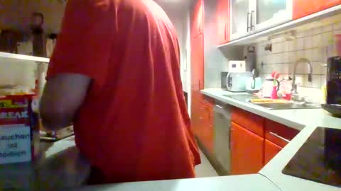 Snapshot of lover010983 chatting on January 6, 5:11 am lover010983 online show from January 6, 5:11 am
