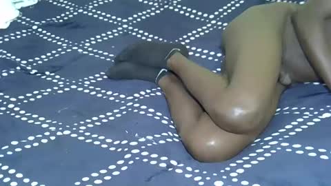 Amo and Ash online show from March 28, 9:42 am