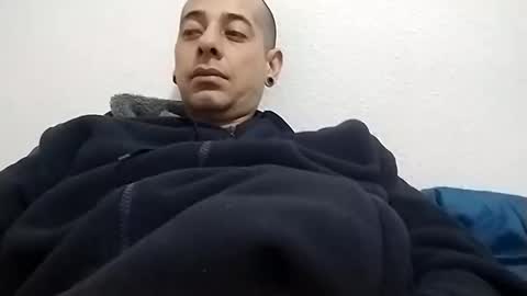 Snapshot of lovered6633 chatting on April 5, 11:46 pm lovered6633 online show from April 5, 11:46 pm