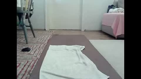 Snapshot of loverofassandfeet chatting on October 29, 8:16 am loverofassandfeet online show from October 29, 8:16 am