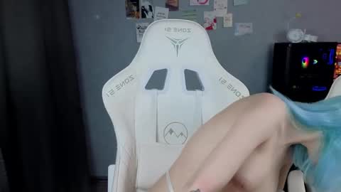 lovers613228 online show from May 8, 4:34 pm