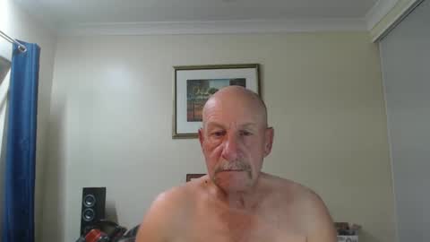 Lovesblackazz online show from January 17, 12:10 am