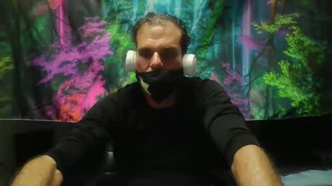 lovesexyfun15555 online show from March 1, 1:40 am