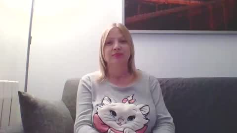 Marlyn online show from January 13, 11:06 pm