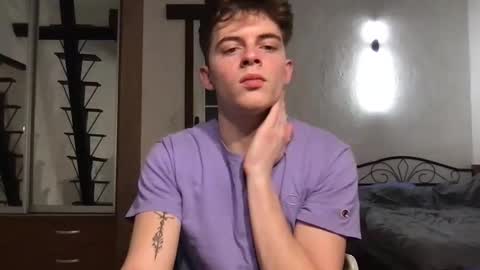 luv online show from March 10, 12:40 am