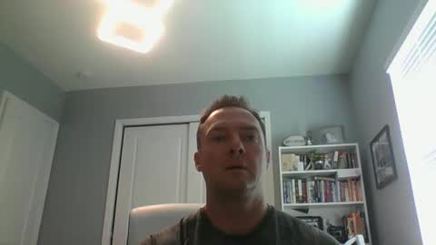 lovethewomen10 online show from February 10, 6:03 pm
