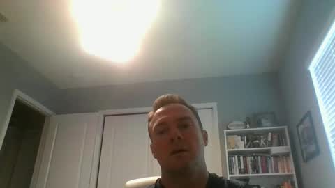 lovethewomen10 online show from March 3, 9:48 pm