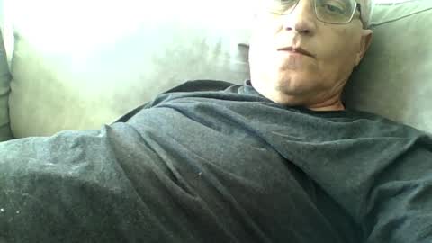 Snapshot of lovetightass251577 chatting on April 8, 12:38 pm lovetightass online show from April 8, 12:38 pm