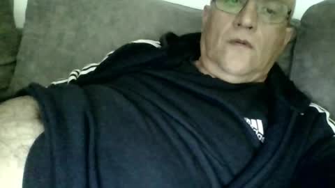 Snapshot of lovetightass251577 chatting on April 24, 7:05 pm lovetightass online show from April 24, 7:05 pm