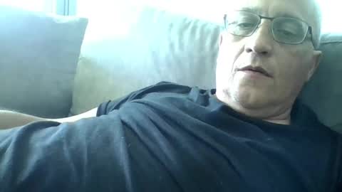 Snapshot of lovetightass251577 chatting on May 22, 8:53 am lovetightass online show from May 22, 8:53 am
