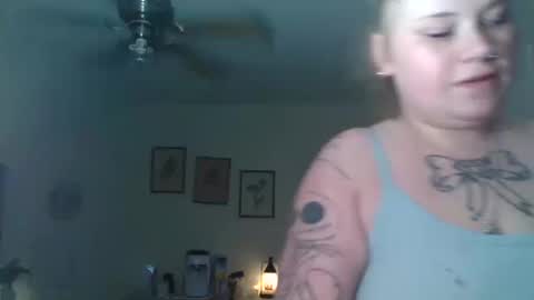 lovetubes101 online show from October 11, 12:32 am