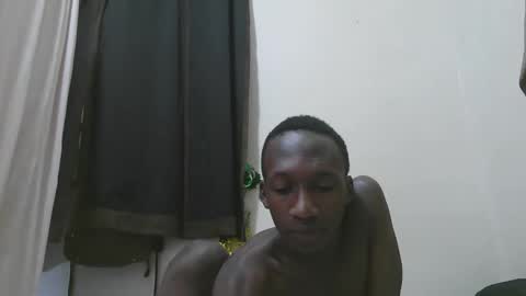 lovics online show from December 23, 8:01 am