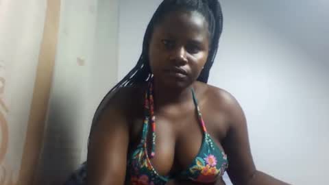 lovie_paula online show from September 17, 1:35 pm
