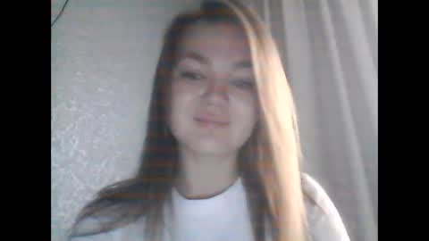 loviesimone online show from September 27, 8:41 am