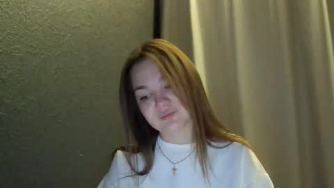 loviesimone online show from October 5, 6:17 pm